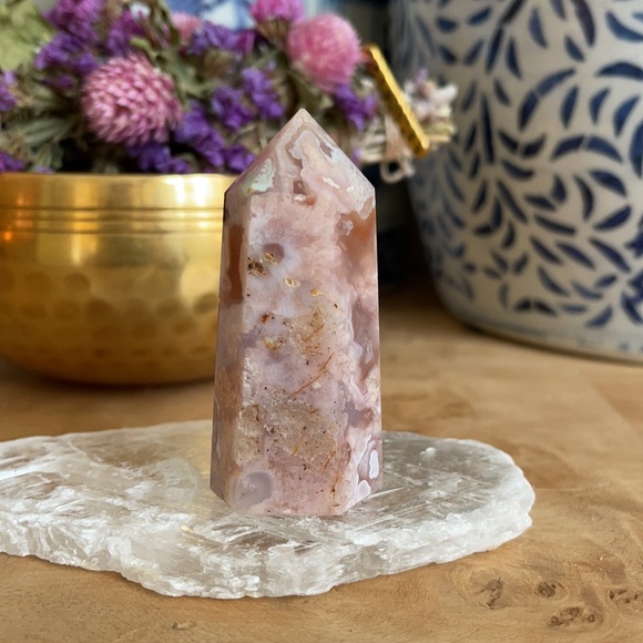 Pink Flower Agate Point - Picture 3 of 5